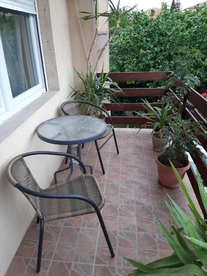 Apartman Aleksic ยาโกดินา ภายนอก รูปภาพ